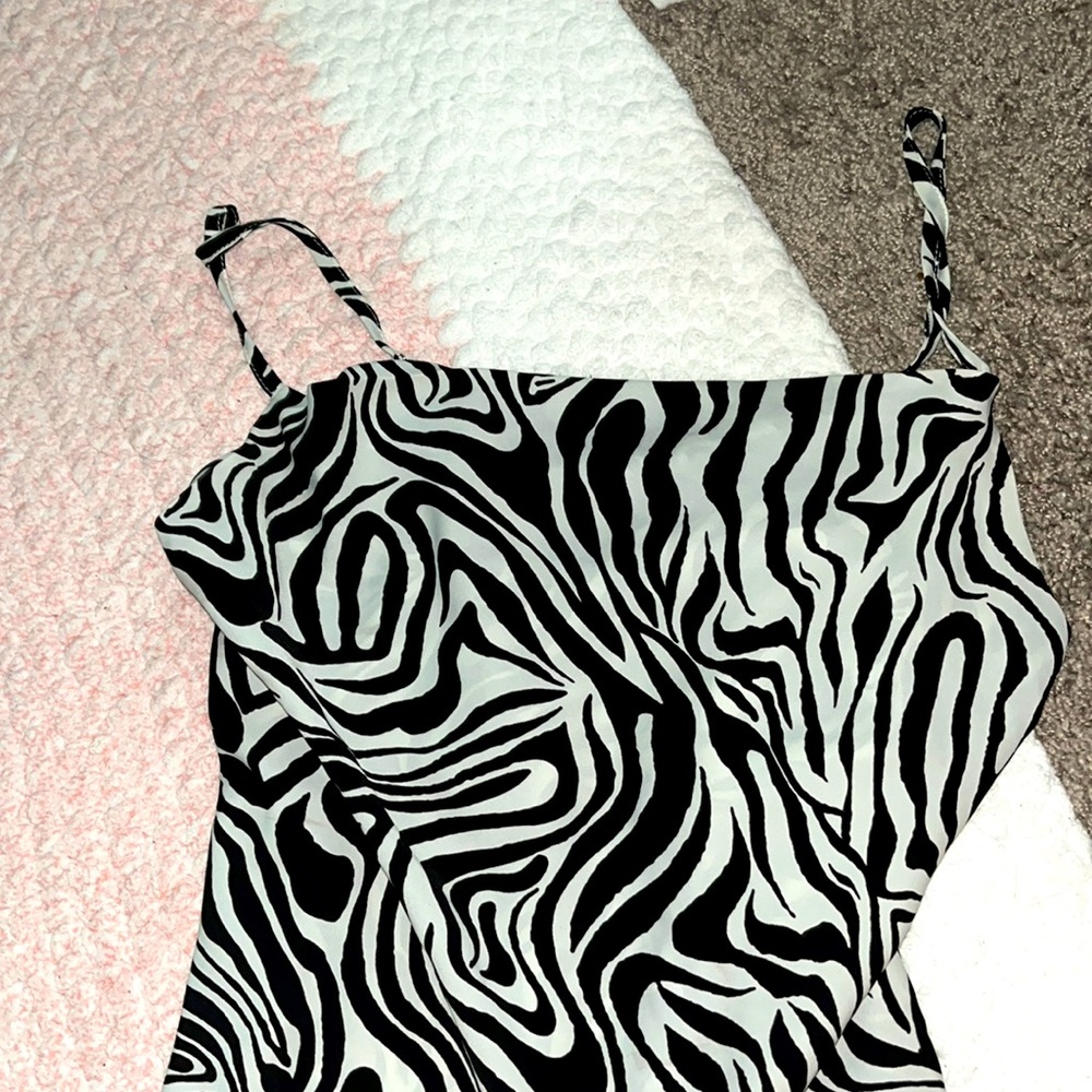 MILK & HONEY ZEBRA TOP